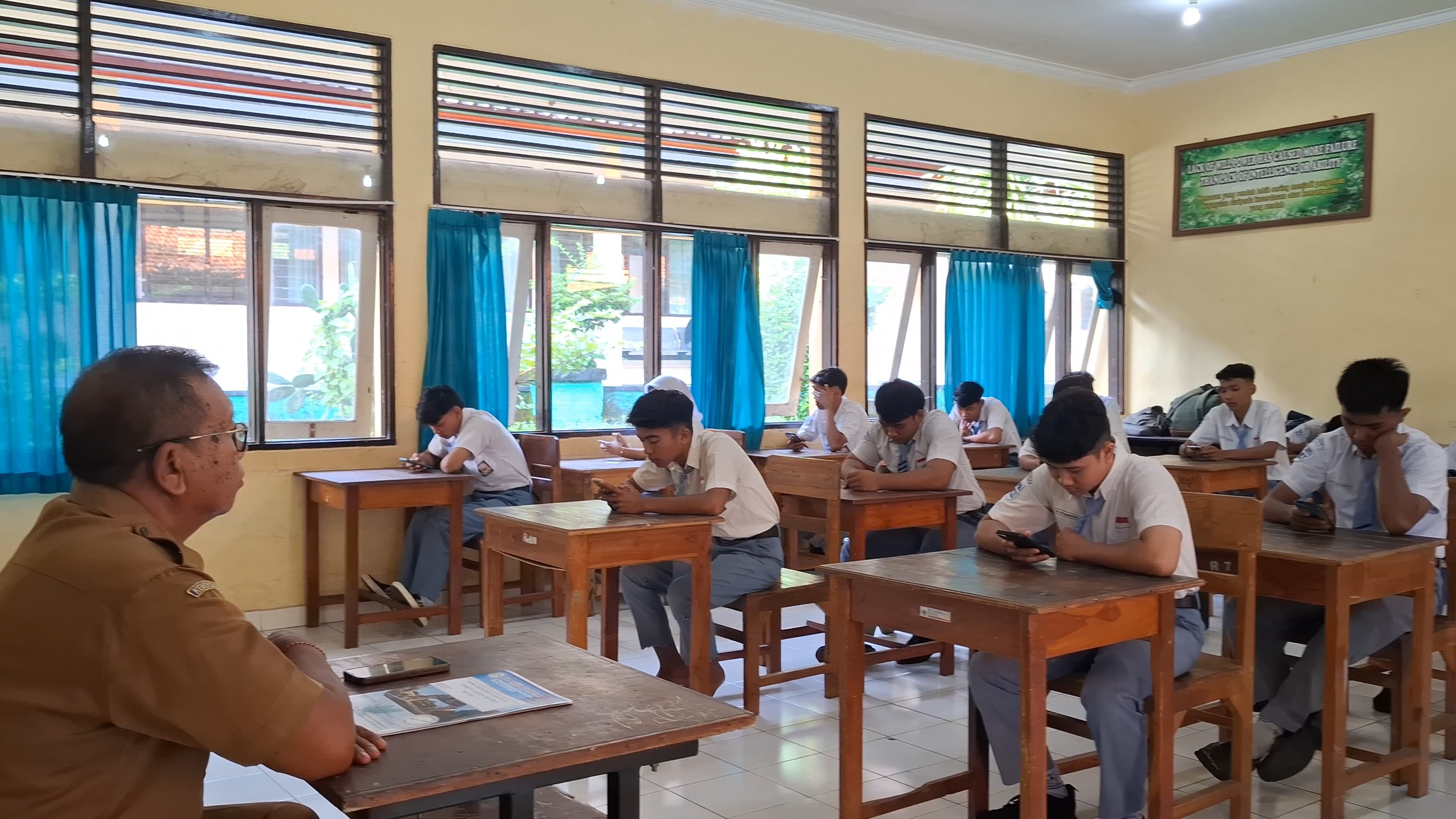 Ruang Kelas - Foto 1